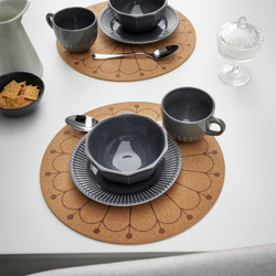 IKEA SVARTVIDE  (ИКЕА СВАРТВИДЕ)  -  Подставка, пробка/узор, 35 см