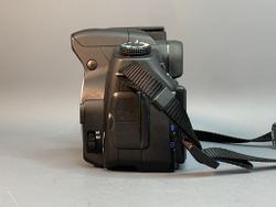 Sony A300 Kit DT 18-70mm 3.5-5.6 Macro