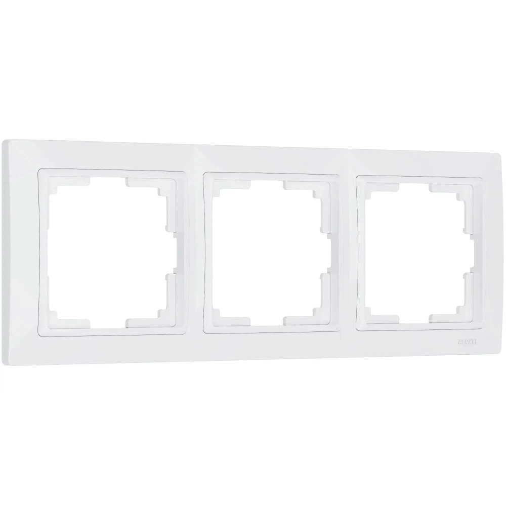 Рамка на 3 поста Snabb Basic (белый) W0032001