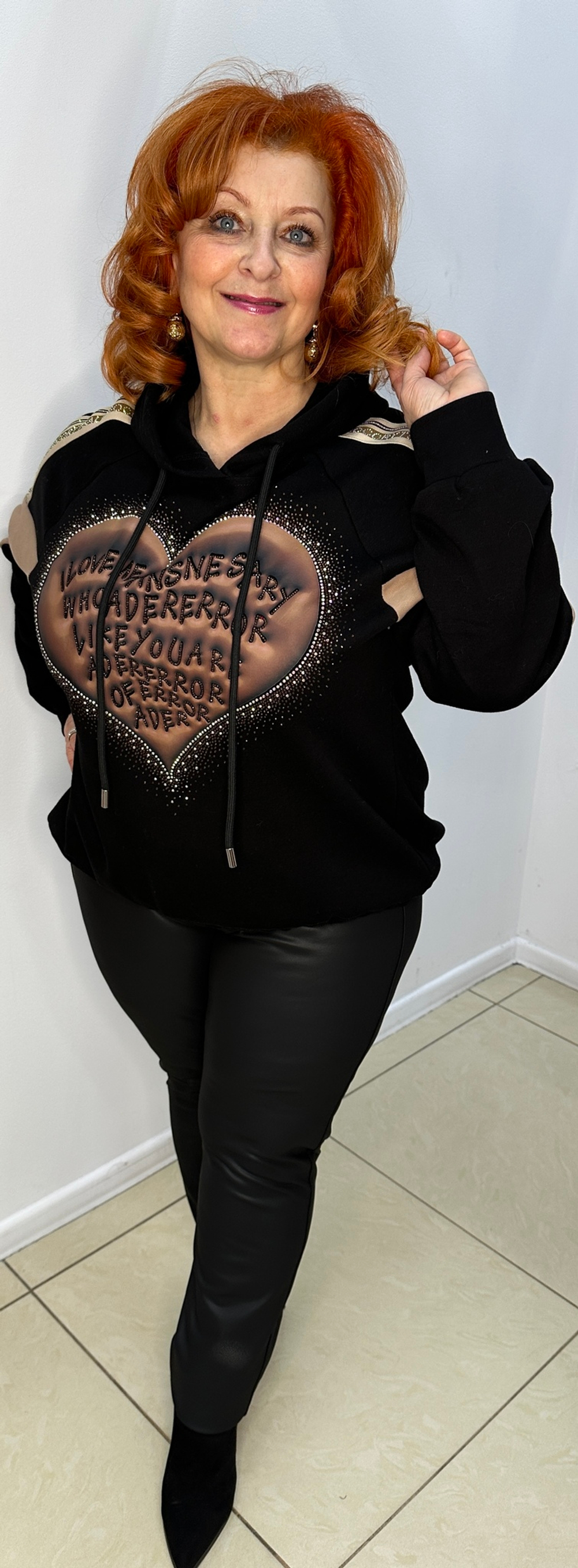 Толстовка-джемпер с капюшоном и блестящим принтом