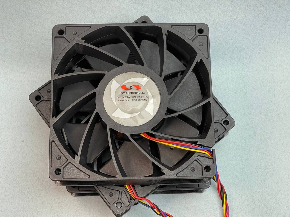 Вентилятор KZ Replic (-) KZ14038B012U3, 6 pin