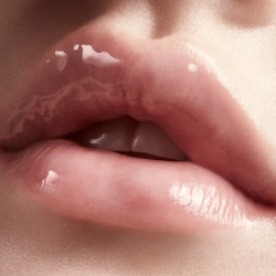 Fenty Beauty Gloss Bomb Glass Slipper