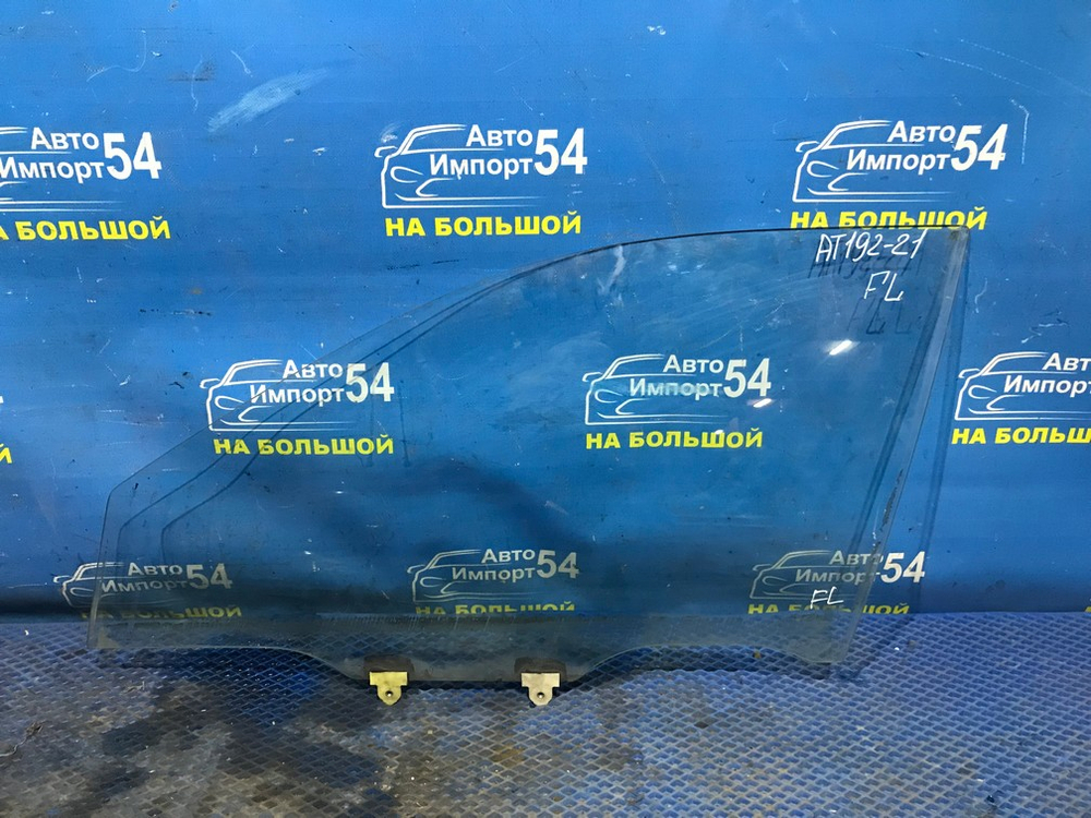 Стекло двери передней левой TOYOTA CARINA 1994