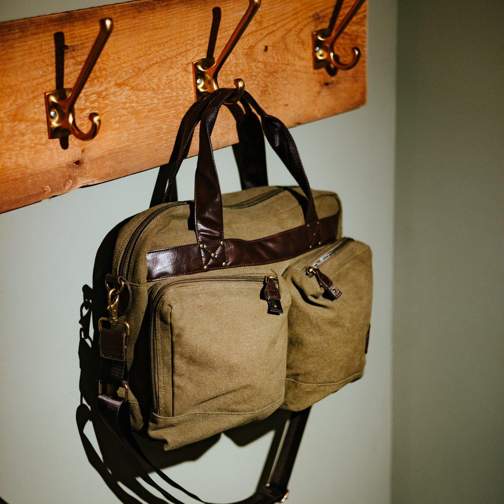 Сумка SwedteamCrest Briefcase (401 Ivy Green)