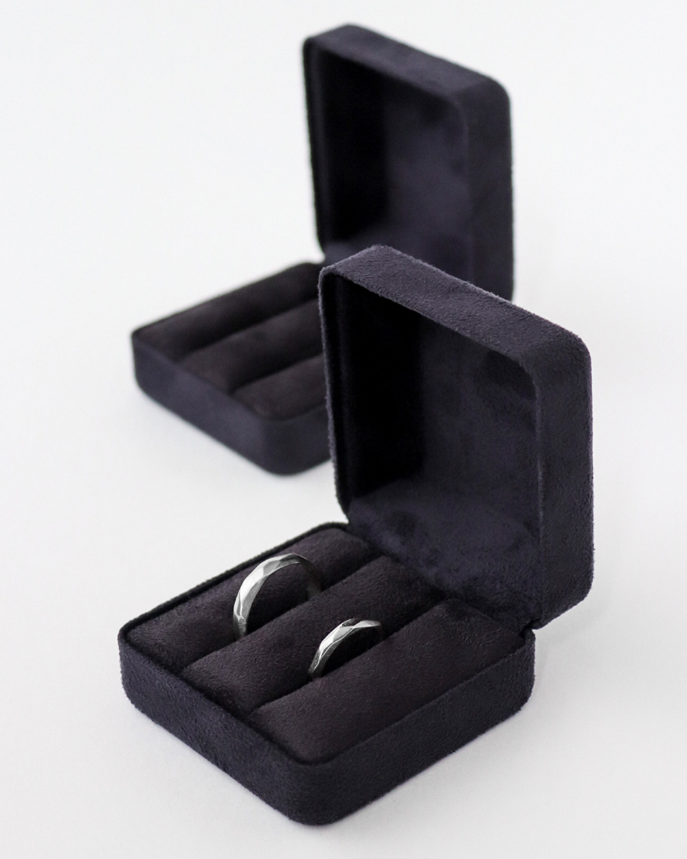 Подарочный футляр «Феликс» для свадебных колец.