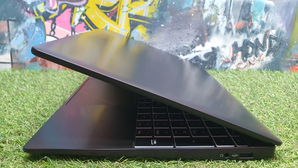 Ноутбук IRU Celeron/16Gb/FHD