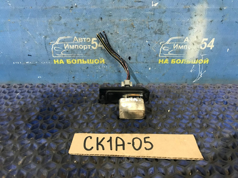 Реостат печки MITSUBISHI LANCER 1998