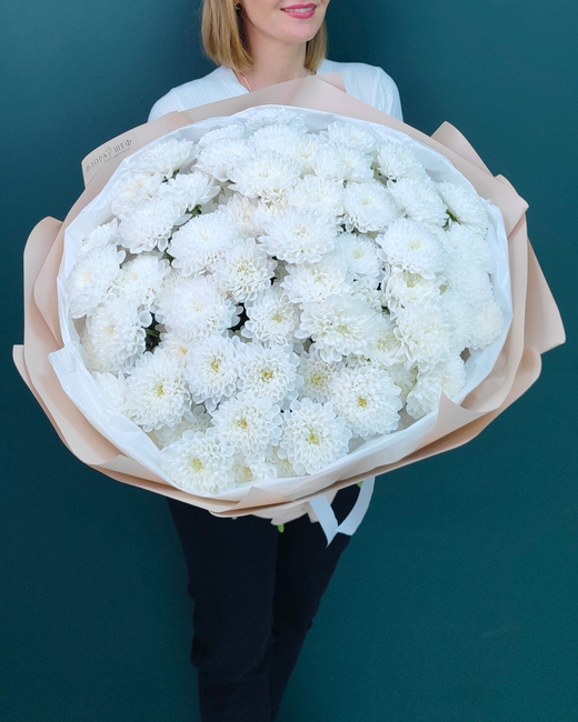 Большой пышный букет из воздушной хризантемы,15 веток(00262)