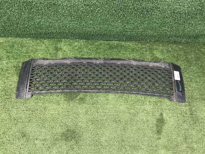 Решетка переднего бампера Land-Rover Freelander 2 (2006-2010)