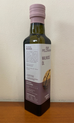 Масло из грецкого ореха Pelzmann  250 мл