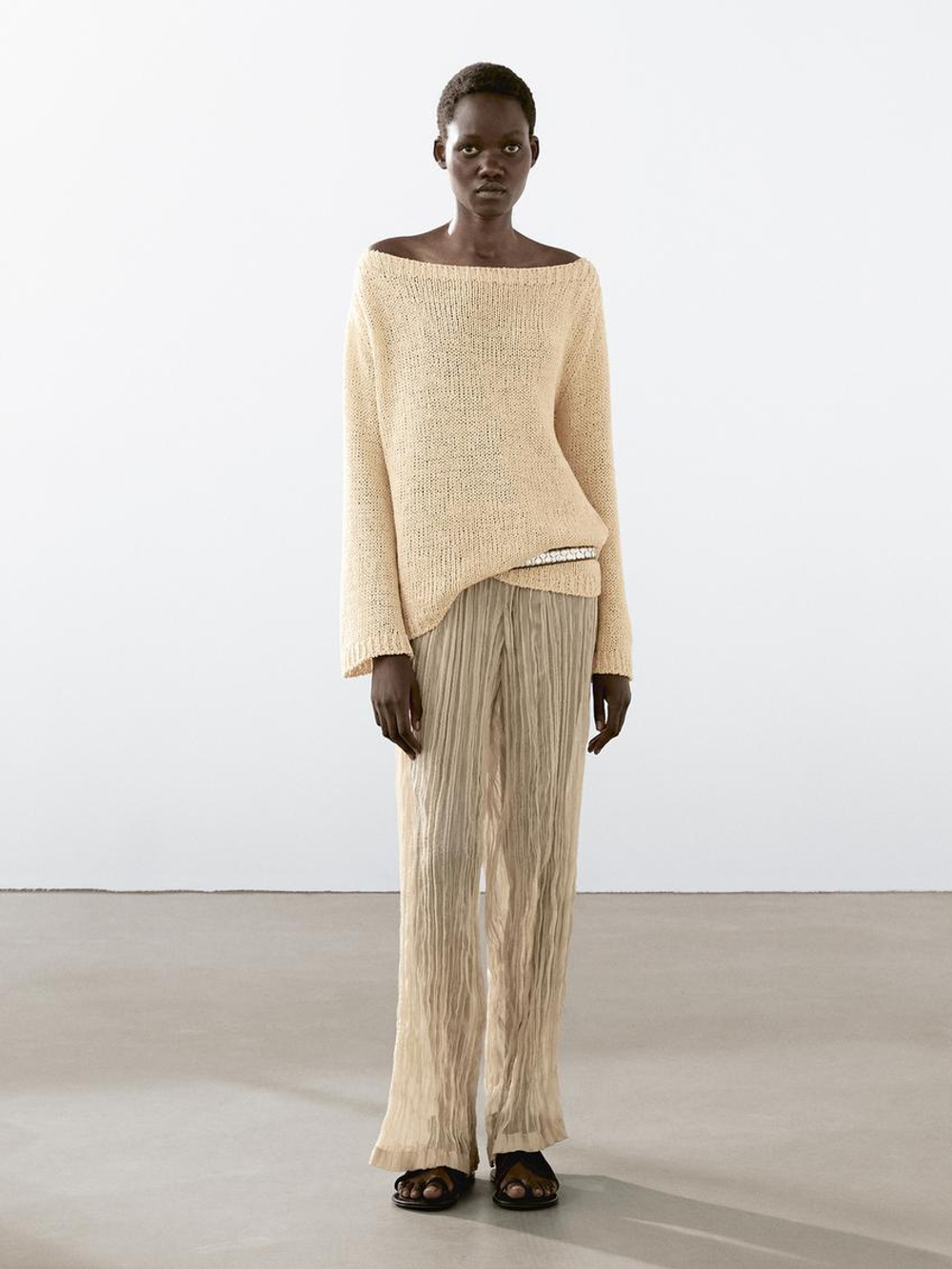 Massimo Dutti Свитер с вырезом «лодочка», ванильный