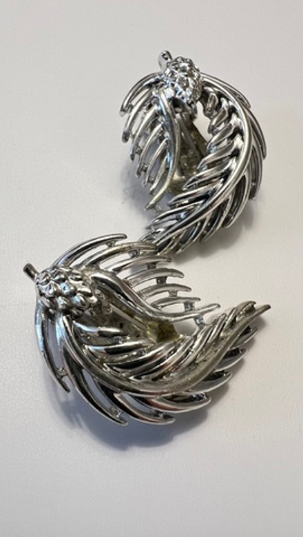 Клипсы листочки Lisner