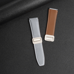 Ремешок из натуральной кожи серого цвета от Dux Ducis для смарт часов Samsung Galaxy Watch 3, 4, 5, 6 и 7 (размер крепления 20мм), серия YA Series