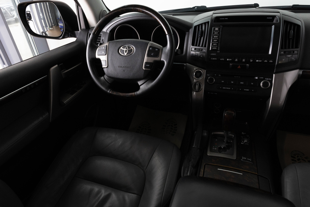 Toyota RAV4, 2020 год