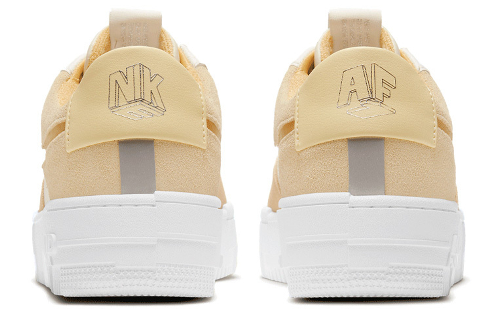 Кроссовки Nike Air Force 1 Low Pixel (Женская размерная сетка)