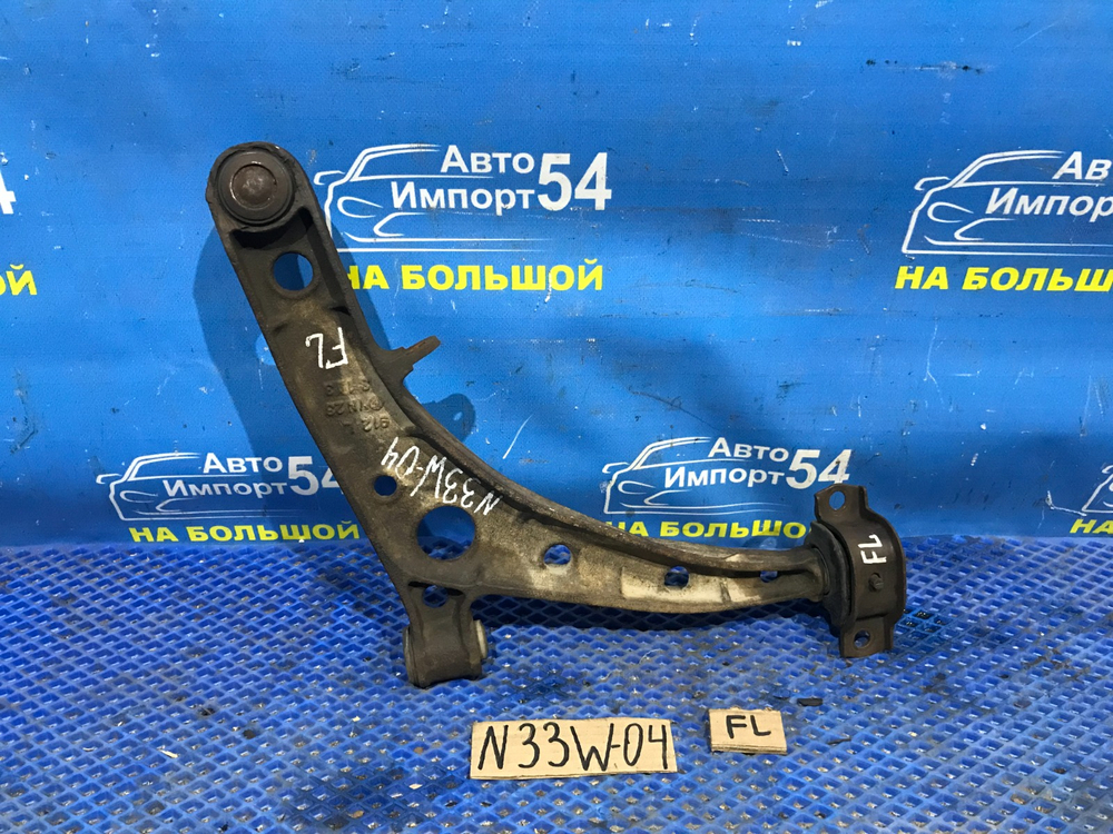 Рычаг передний левый MITSUBISHI CHARIOT 1994