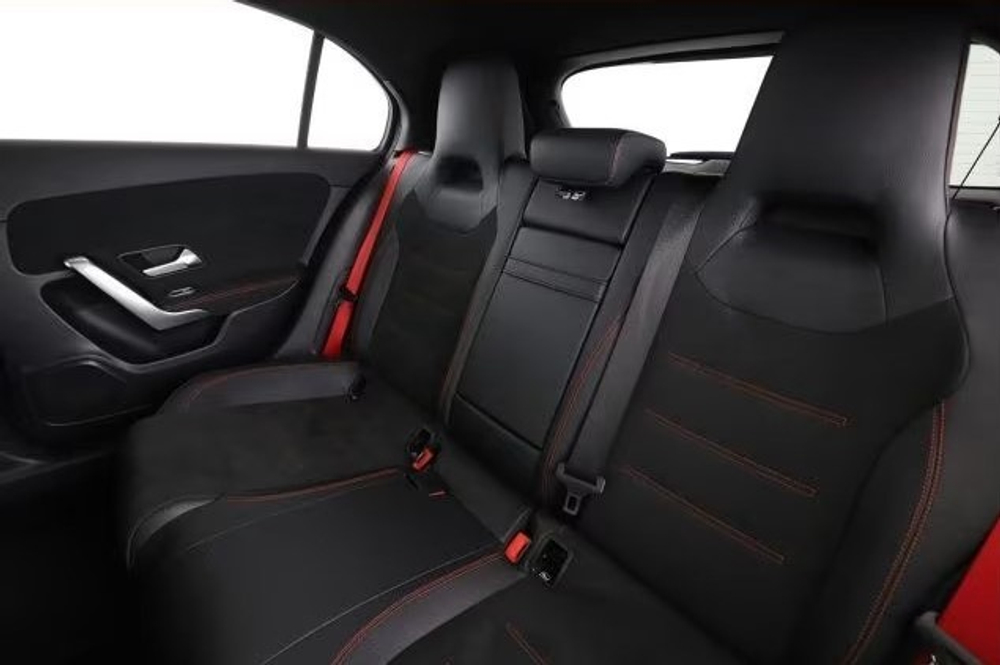 Mercedes-Benz A 35 AMG