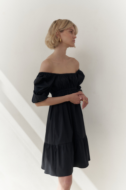 Платье мини с рукавом фонарик