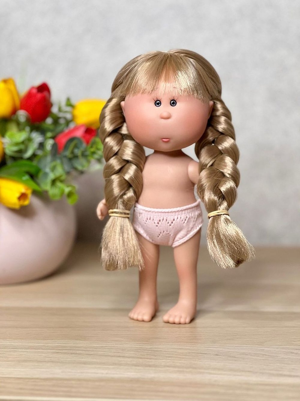 Кукла Nines виниловая 23см Little Mia без одежды (3199W1A-1)