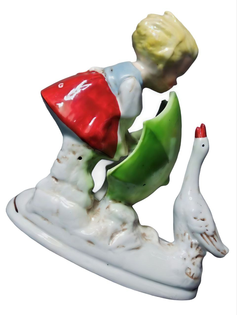 Статуэтка "Девочка с зонтиком и гусем" Lippelsdorf