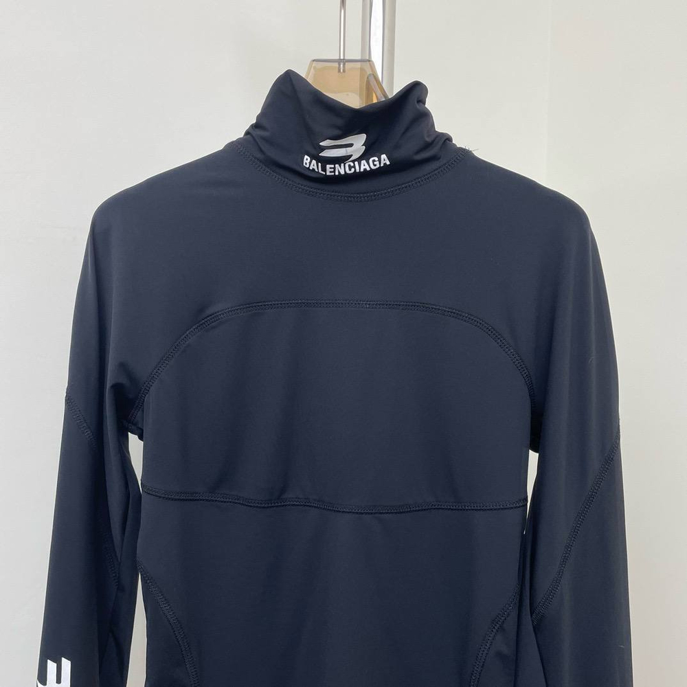 Водолазка Balenciaga