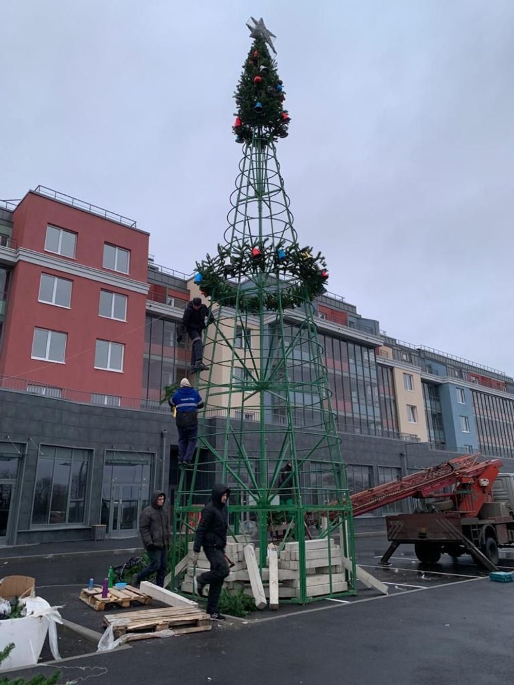 Уличная елка каркасная "Евро-2" (пвх) от 4 до 30 м