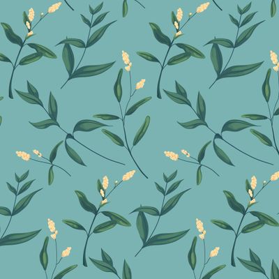 Нежный принт с цветами горца на голубом фоне.