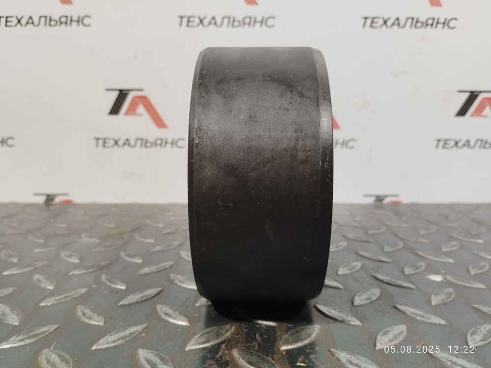 Втулка 4T-9751