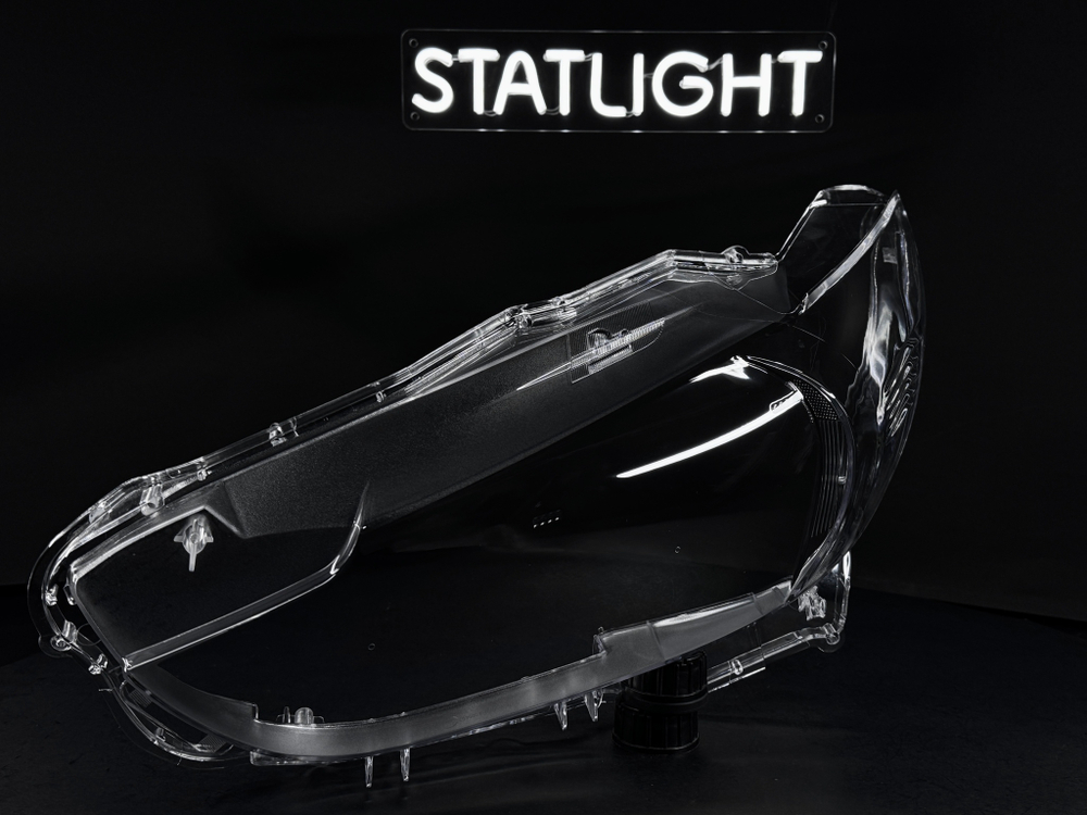 Левое стекло фары Mazda 6 GJ 2012-2015