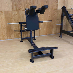 E7065 Приседание