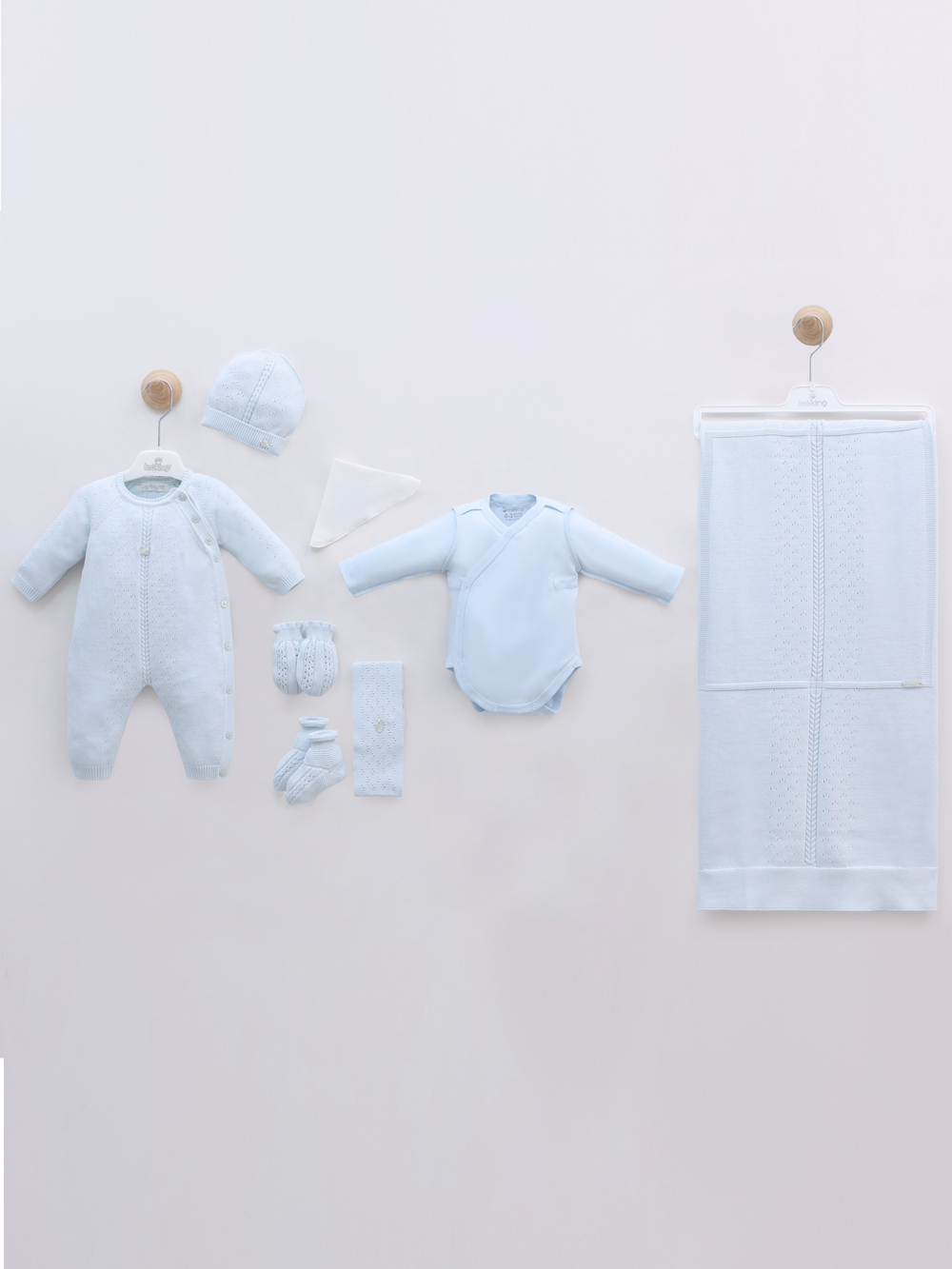 комплект на выписку