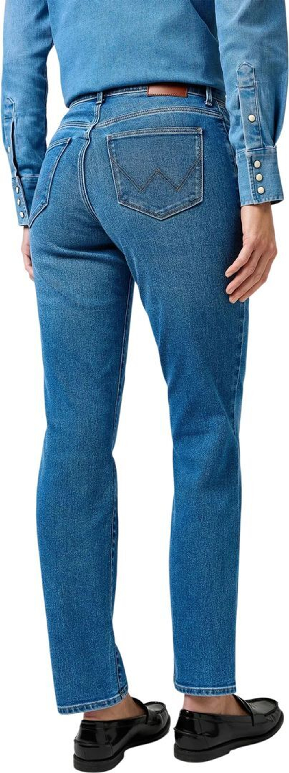 Джинсы Wrangler STRAIGHT URBAN HAZE синий