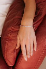 Браслет со вставками циркона