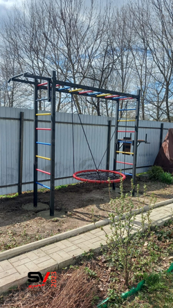 Монтаж уличной шведской стенки Sv Sport Рукоход (4 вертикальных столба)