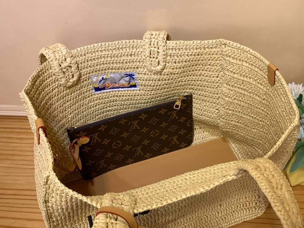 Сумка Louis Vuitton