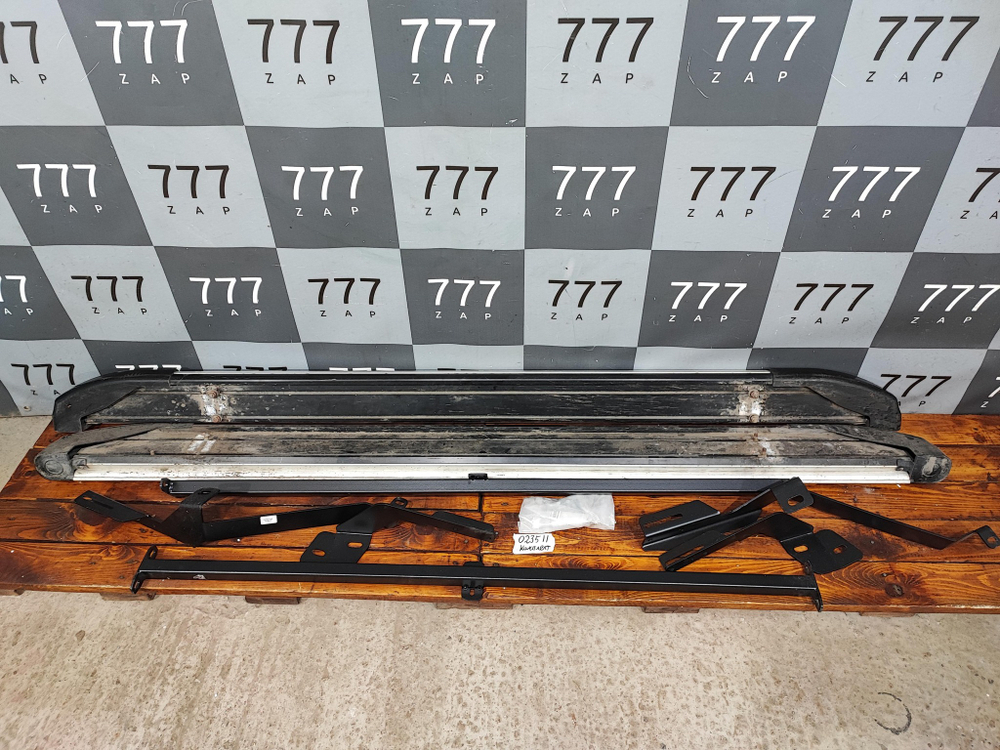 Подножки комплект Ford Explorer 5 11-19 Б/У