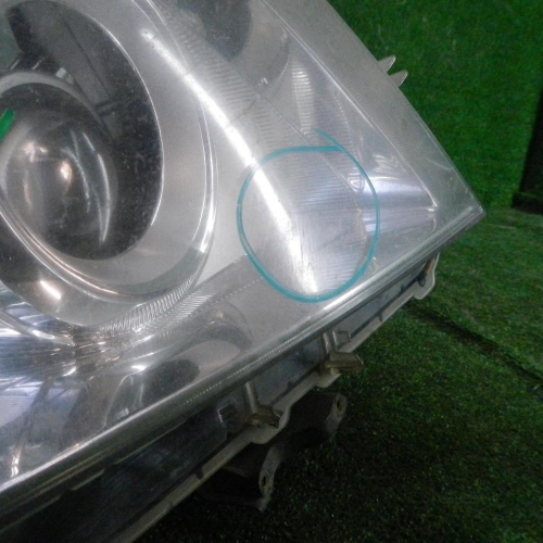 Фара правая Toyota Land Cruiser Prado 150 (2009-2013) галоген