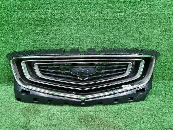 Решетка радиатора Geely Atlas Pro (2021-н.в.)