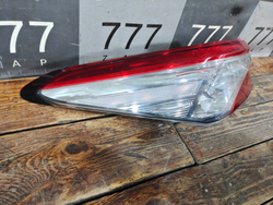 Фонарь зaдний левый LED Toyota Camry (XV70) 17-нв Б/У Оригинал 8156033690