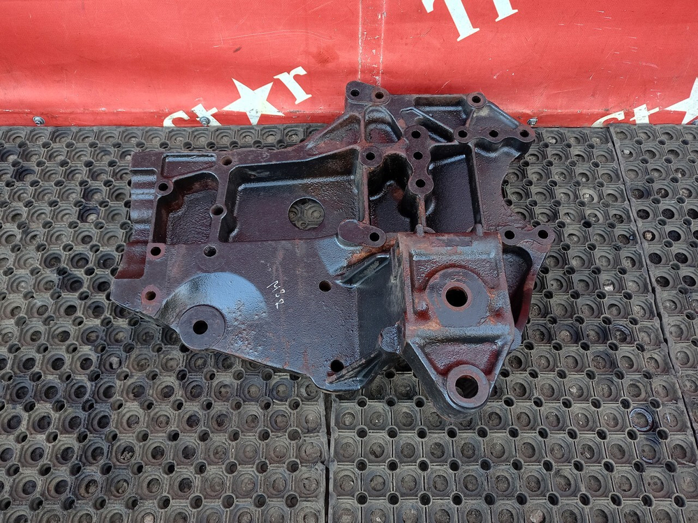 Кронштейн рессоры передней правый