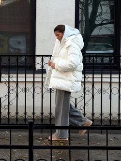 Пуховик COLD SEASON, молочный