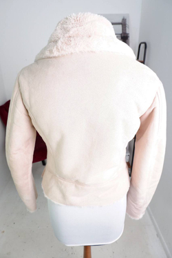 Куртка Zolla на теплую зиму, маркировка S, визуально на 44 размер