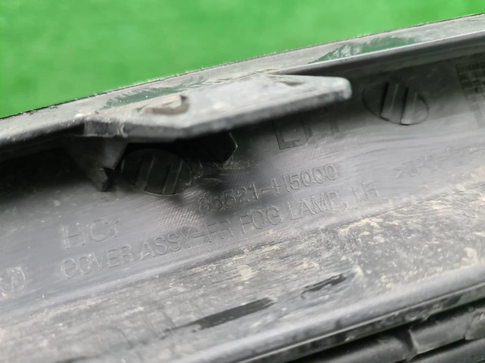 Накладка ПТФ левая Hyundai Solaris 2 (2017-2020)