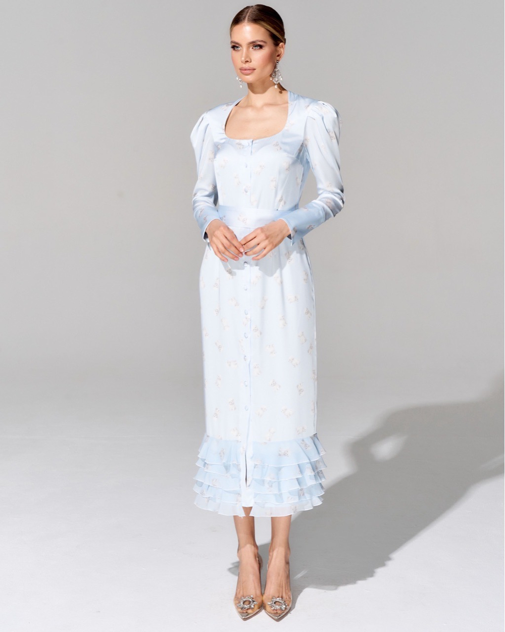 Платье длины миди