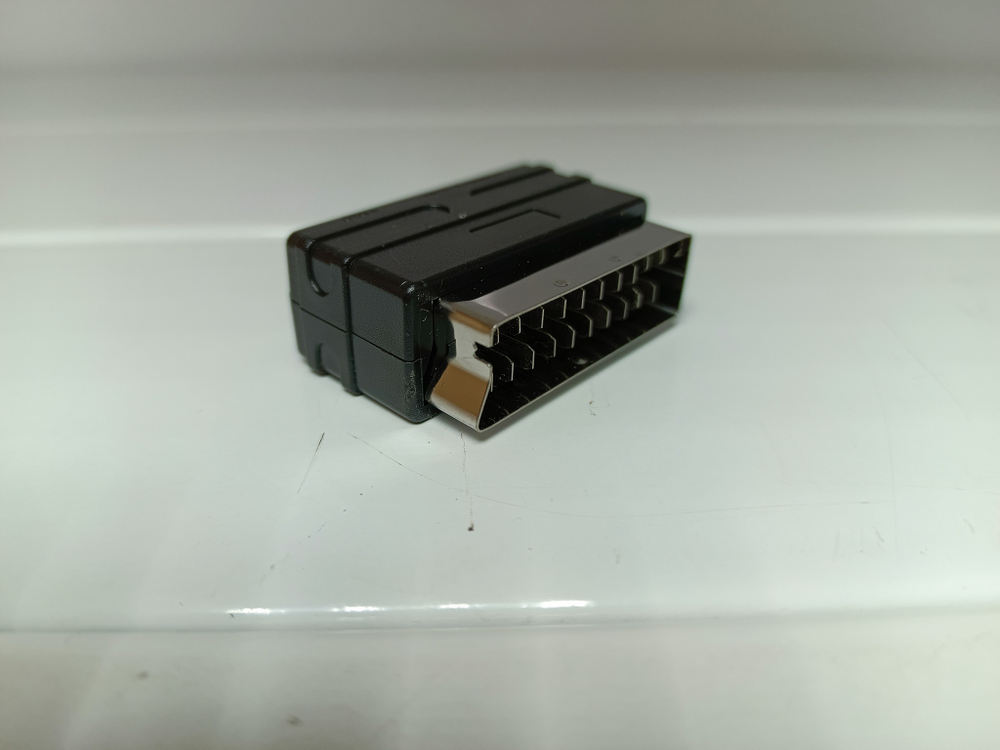 Адаптер кабель ScartOut to 3RCA SK15 без переключателя