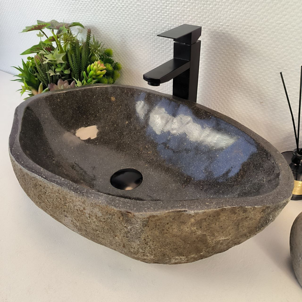 Раковина из речного камня RS-65383 58*36*15 0857