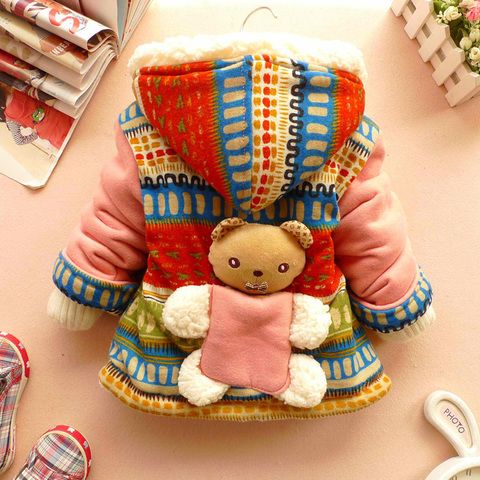 Куртка детская с капюшоном и мишкой на спине и груди