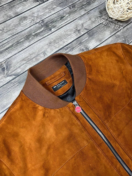 Кожаный бомбер Kiton