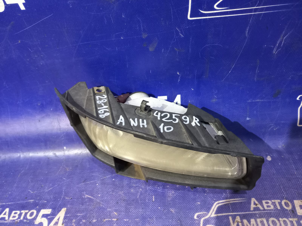 Туманка правая TOYOTA ALPHARD 2005-2008