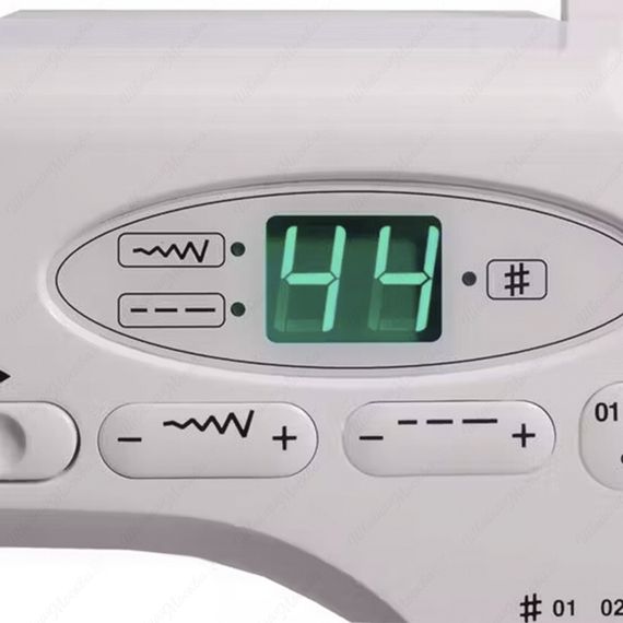 Швейная машина Janome AQS-2009